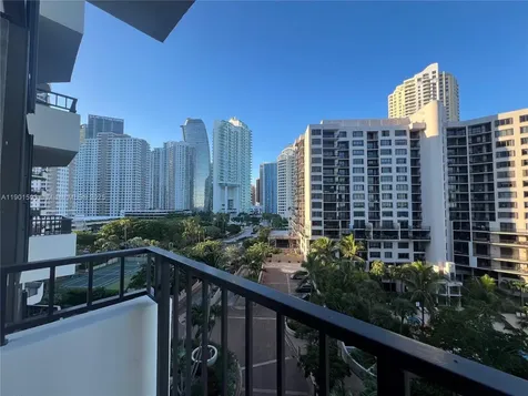 520 Brickell Key Drive Miami FL 33131