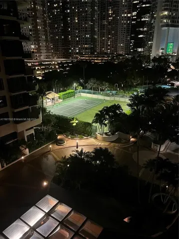 520 Brickell Key Drive Miami FL 33131