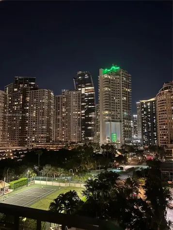 520 Brickell Key Drive Miami FL 33131