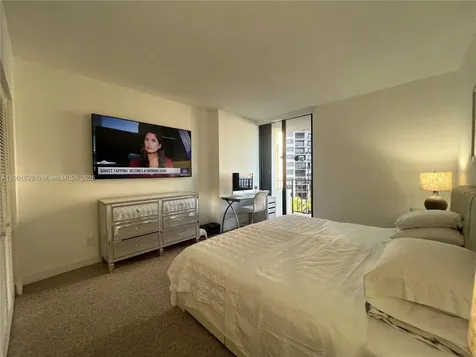 520 Brickell Key Drive Miami FL 33131