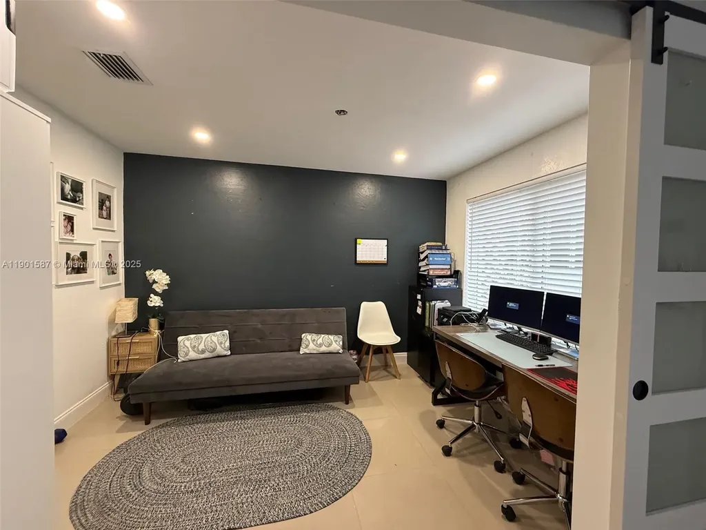 2140 SW 36th Avenue Fort Lauderdale FL 33312