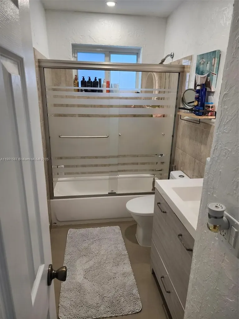 2140 SW 36th Avenue Fort Lauderdale FL 33312