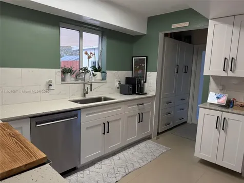 2140 SW 36th Avenue Fort Lauderdale FL 33312