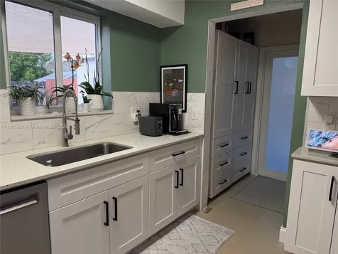 2140 SW 36th Avenue Fort Lauderdale FL 33312