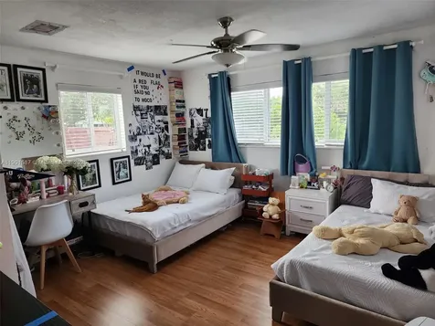 2140 SW 36th Avenue Fort Lauderdale FL 33312