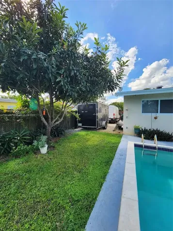 2140 SW 36th Avenue Fort Lauderdale FL 33312