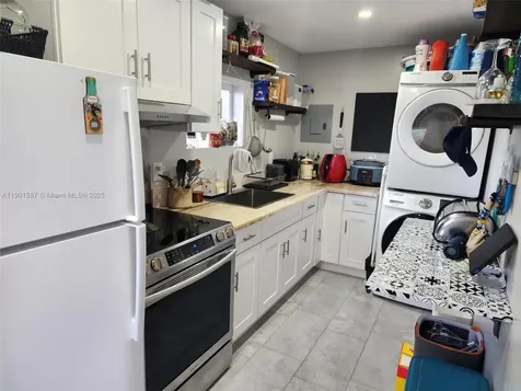 2140 SW 36th Avenue Fort Lauderdale FL 33312