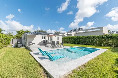 260 NE 46th Street Miami FL 33137