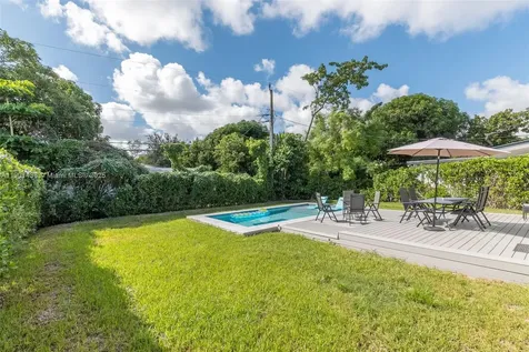 260 NE 46th Street Miami FL 33137