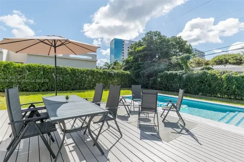 260 NE 46th Street Miami FL 33137