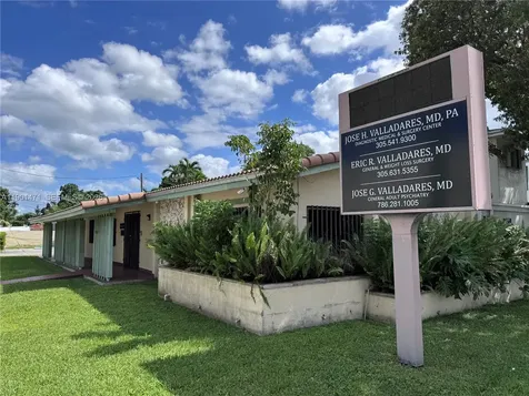 2660 SW 3rd Street Miami FL 33135