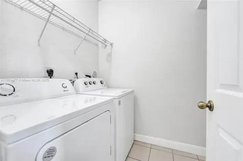 1490 SE 25th Avenue Homestead FL 33035