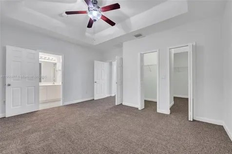 1490 SE 25th Avenue Homestead FL 33035