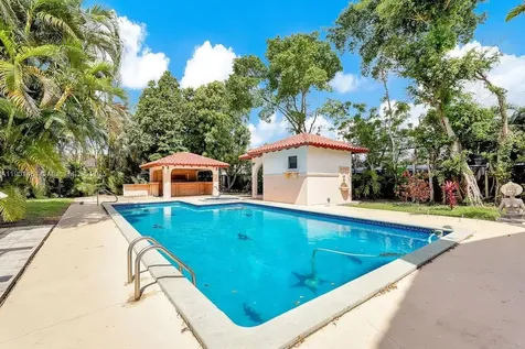 9291 SW 36th Street Miami FL 33165