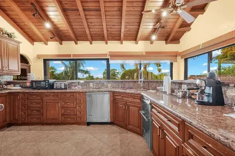 9291 SW 36th Street Miami FL 33165