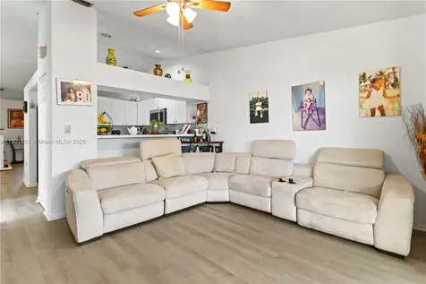 17320 NW 66th Place Hialeah FL 33015