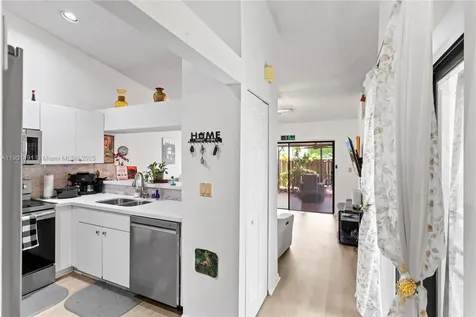 17320 NW 66th Place Hialeah FL 33015