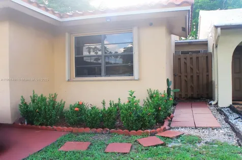 17320 NW 66th Place Hialeah FL 33015