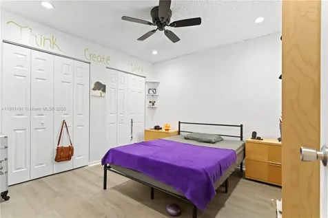 17320 NW 66th Place Hialeah FL 33015