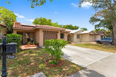 17320 NW 66th Place Hialeah FL 33015
