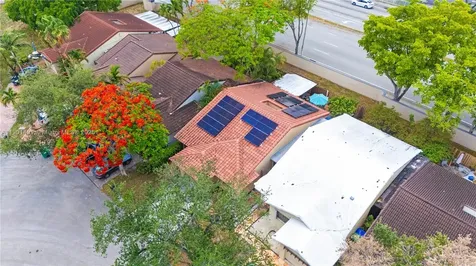 17320 NW 66th Place Hialeah FL 33015