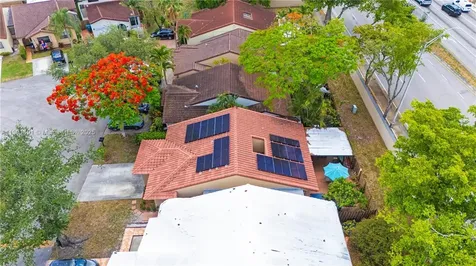 17320 NW 66th Place Hialeah FL 33015