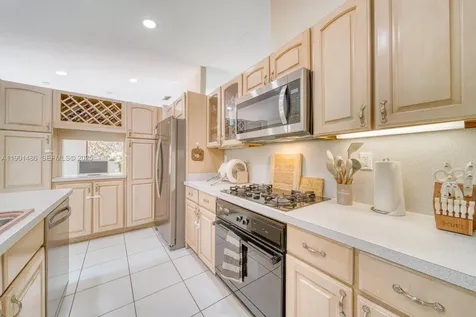 10860 SW 124th Road Miami FL 33176