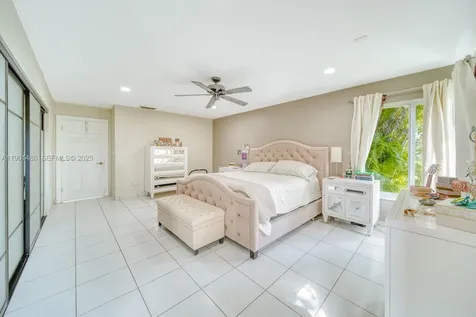 10860 SW 124th Road Miami FL 33176