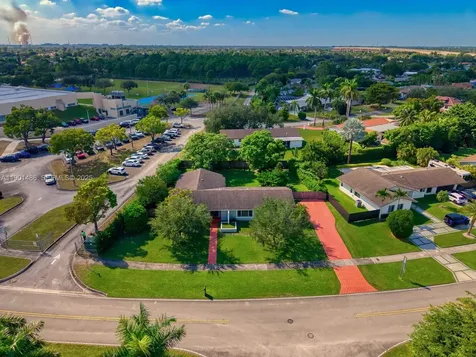 10860 SW 124th Road Miami FL 33176