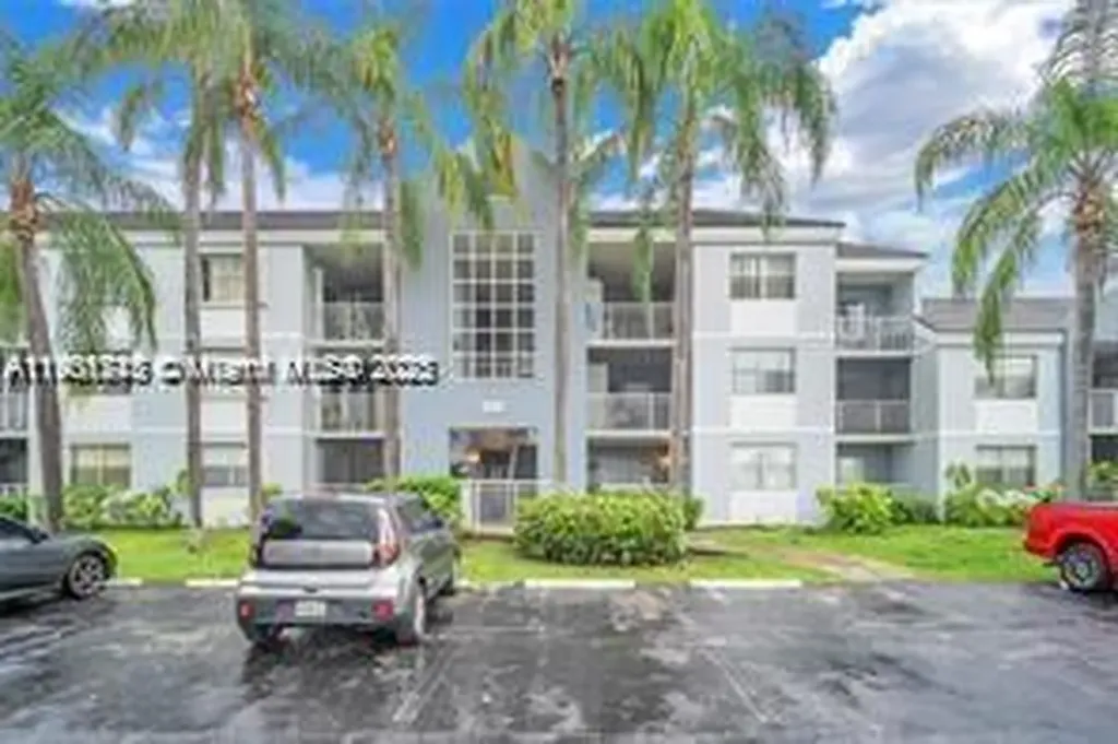 8670 SW 212th Street Cutler Bay FL 33189