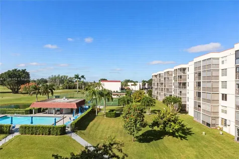 8900 Washington Boulevard Pembroke Pines FL 33025