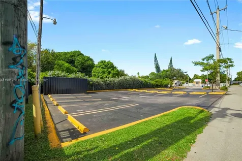 720 NW 125th Street North Miami FL 33168