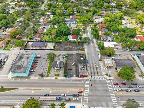 720 NW 125th Street North Miami FL 33168