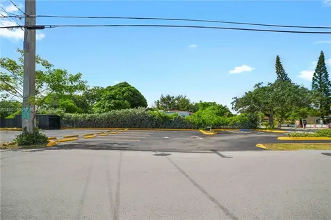 720 NW 125th Street North Miami FL 33168