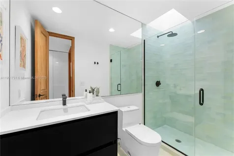 226 Jefferson Avenue Miami Beach FL 33139