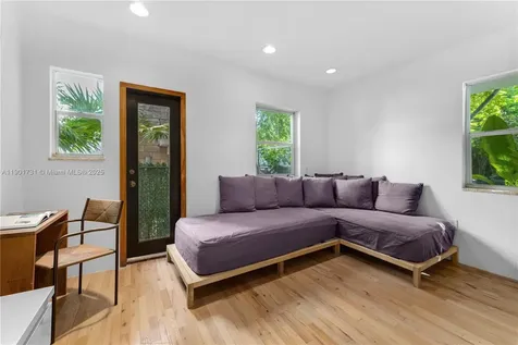 226 Jefferson Avenue Miami Beach FL 33139