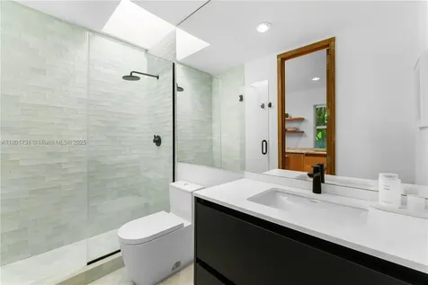 226 Jefferson Avenue Miami Beach FL 33139