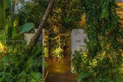 226 Jefferson Avenue Miami Beach FL 33139