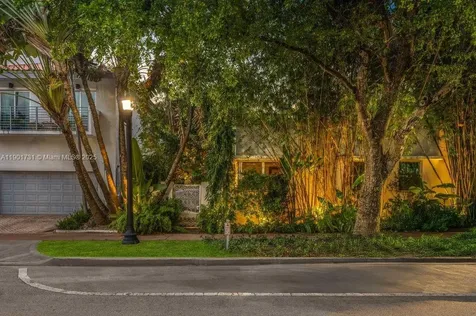 226 Jefferson Avenue Miami Beach FL 33139