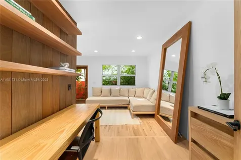 226 Jefferson Avenue Miami Beach FL 33139