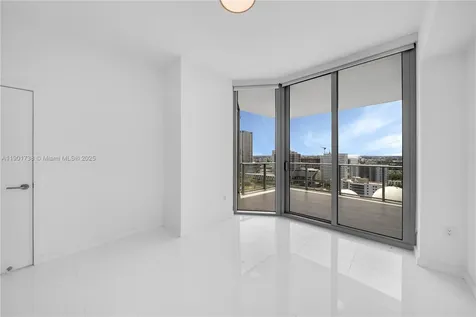 851 NE 1st Avenue Miami FL 33132