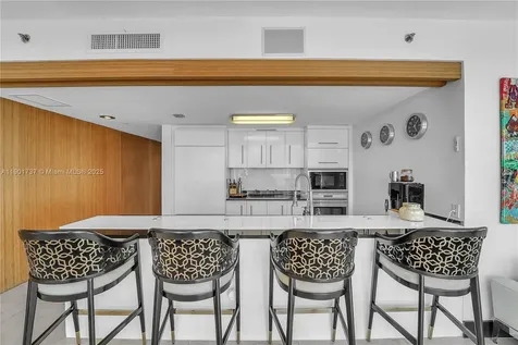 465 Brickell Avenue Miami FL 33131