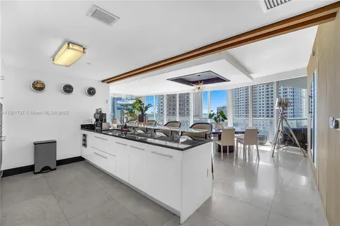 465 Brickell Avenue Miami FL 33131