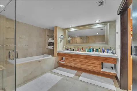 465 Brickell Avenue Miami FL 33131