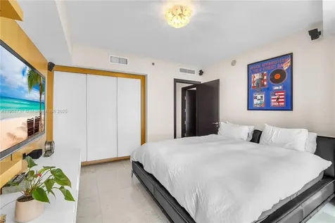 465 Brickell Avenue Miami FL 33131