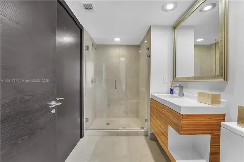 465 Brickell Avenue Miami FL 33131