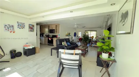 800 NW 29th Street Wilton Manors FL 33311