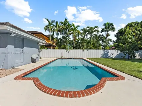 14106 SW 167th Terrace Miami FL 33177