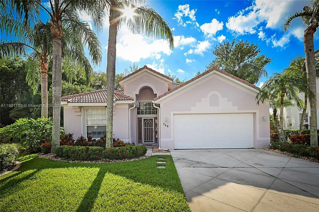 568 SW Saint Martins Cove Port St. Lucie FL 34986