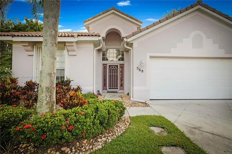 568 SW Saint Martins Cove Port St. Lucie FL 34986